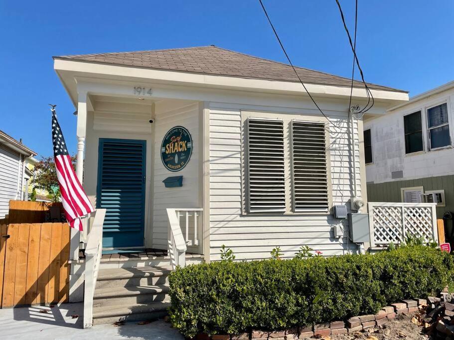 Surf Shack On 24Th Galveston Exterior photo